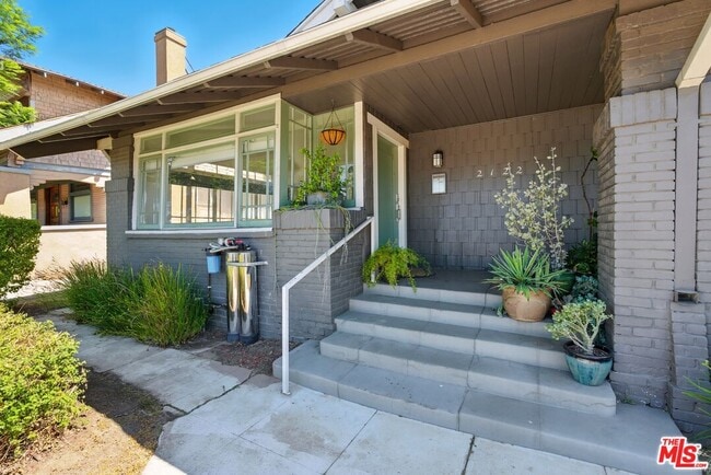 property at 2122 8th Ave