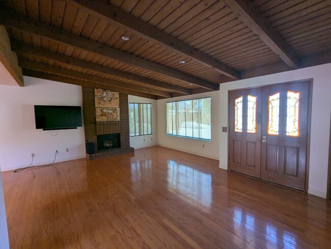 property at 2645 Anza Trl