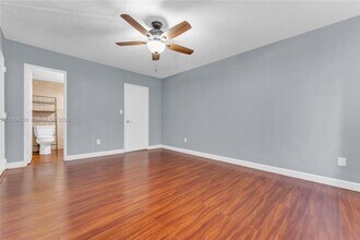 4540 NW 79th Ave, Unit 1A in Doral, FL - Building Photo - Building Photo