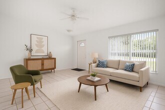 6705 Brookline Ave in Fort Pierce, FL - Building Photo - Building Photo