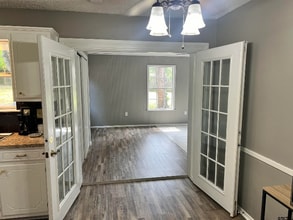3711 Pratt Ln in Longview, TX - Building Photo - Building Photo