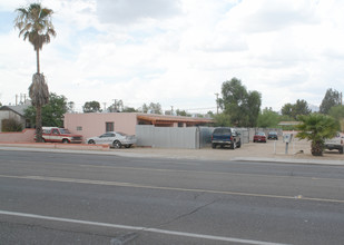 2627 E Grant Rd in Tucson, AZ - Building Photo - Building Photo