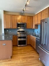 1717 S Prairie Ave, Unit 1307 in Chicago, IL - Building Photo - Building Photo