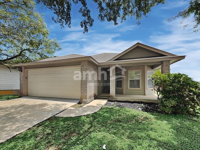 property at 7014 Heathers Pond