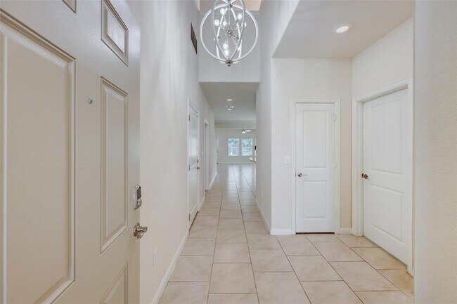 10005 Deer Chase Trail in Austin, TX - Building Photo - Building Photo