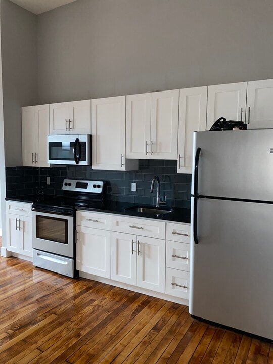 1501 S 17th St in Philadelphia, PA - Foto de edificio