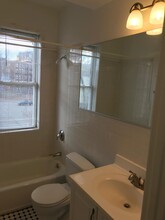 10 Keswick St, Unit 12A in Boston, MA - Foto de edificio - Building Photo