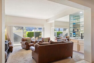 48538 Via Amistad in La Quinta, CA - Building Photo - Building Photo