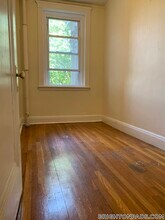 1810 Commonwealth Ave in Boston, MA - Foto de edificio - Building Photo