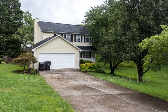 9009 Tall Timber Dr in Knoxville, TN - Building Photo - Building Photo