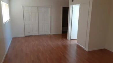 168 Sundance Shores Dr in Laughlin, NV - Building Photo - Building Photo