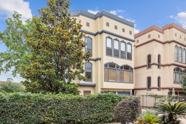 property at 6201 Taggart St