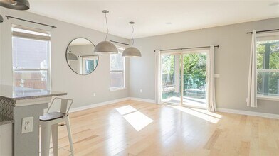 7601 Rio Pass in Austin, TX - Building Photo - Building Photo