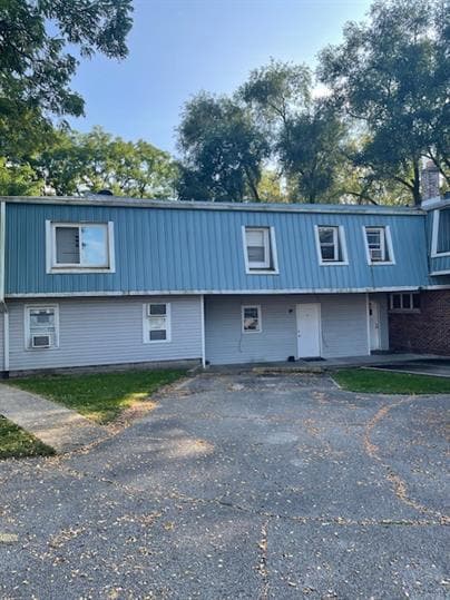 property at 25 W 73rd Ave