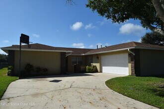 1941 Talloak Rd in Melbourne, FL - Building Photo - Building Photo