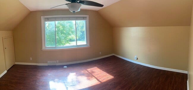 592 Dorrance Ave, Unit Upper in Buffalo, NY - Building Photo - Building Photo