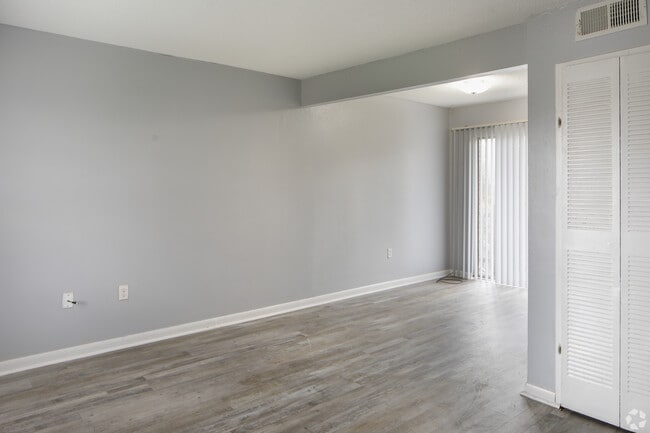 Bridgeport Apartments in Bridgeport, AL - Building Photo - Building Photo