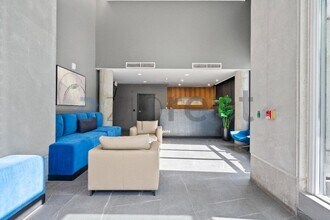 81 Clay St in Seattle, WA - Building Photo - Building Photo