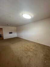 911221-1221 Kamaaha Ave in Kapolei, HI - Building Photo - Building Photo