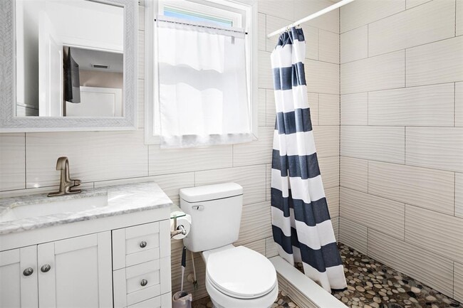16 Cloverdale Ave in Villas, NJ - Building Photo - Building Photo