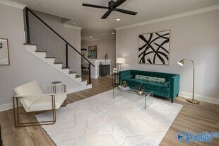 2 Walnut St NE in Decatur, AL - Building Photo