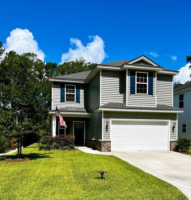 87 Hammock Dr in Richmond Hill, GA - Building Photo - Building Photo