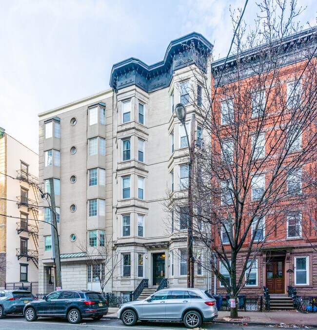 1108 Hudson St in Hoboken, NJ - Foto de edificio - Building Photo