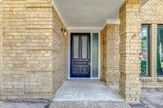 17019 Windypine Dr in Spring, TX - Building Photo - Building Photo