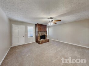 65 Highland Cir in Stockbridge, GA - Foto de edificio - Building Photo