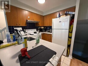 415-415 Jarvis St in Toronto, ON - Building Photo - Building Photo