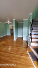 41 Village Green Way in Hazlet, NJ - Building Photo - Building Photo
