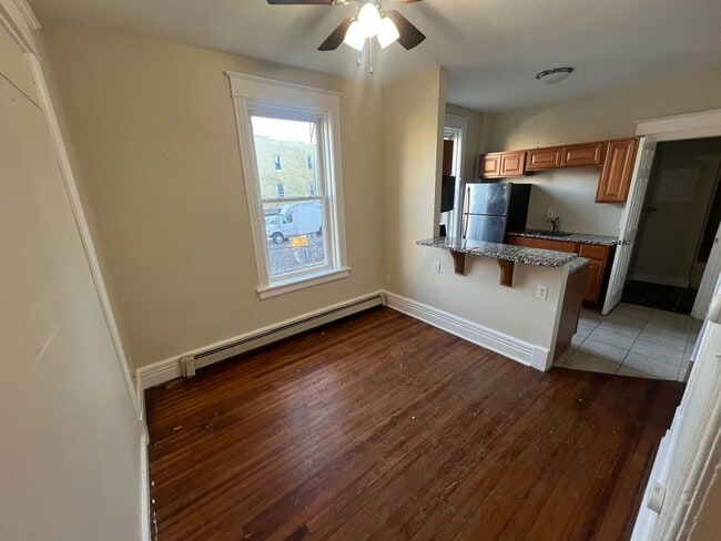 50 Elberon Pl in Albany, NY - Foto de edificio - Building Photo