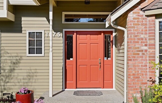 1875 179th Pl NE in Bellevue, WA - Building Photo - Building Photo