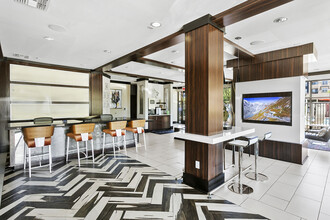 Luxe Scottsdale in Scottsdale, AZ - Building Photo - Building Photo