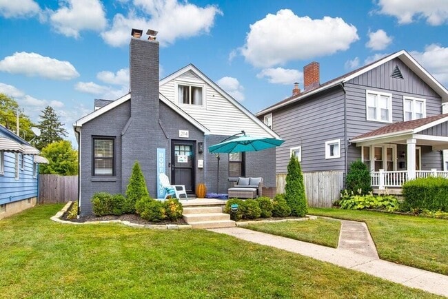 property at 214 S Westgate Ave