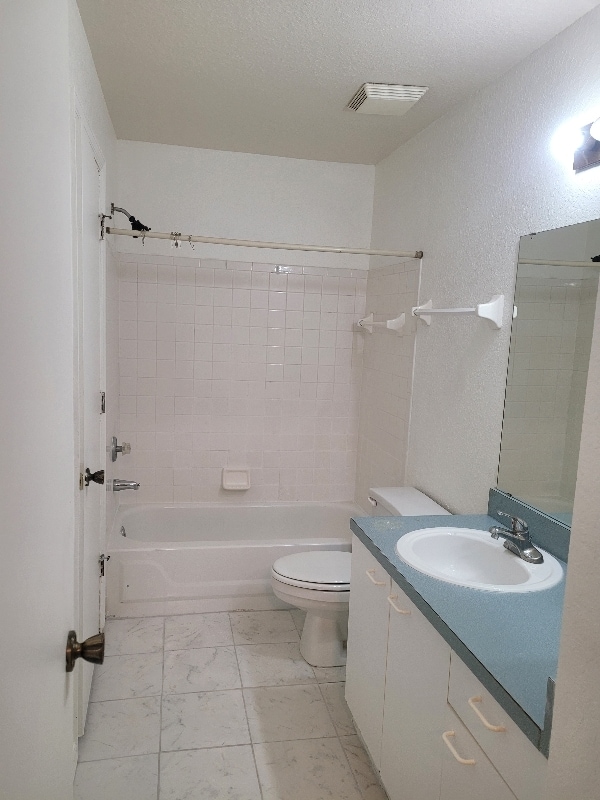 1603 Columbia Arms Cir in Kissimmee, FL - Building Photo - Building Photo