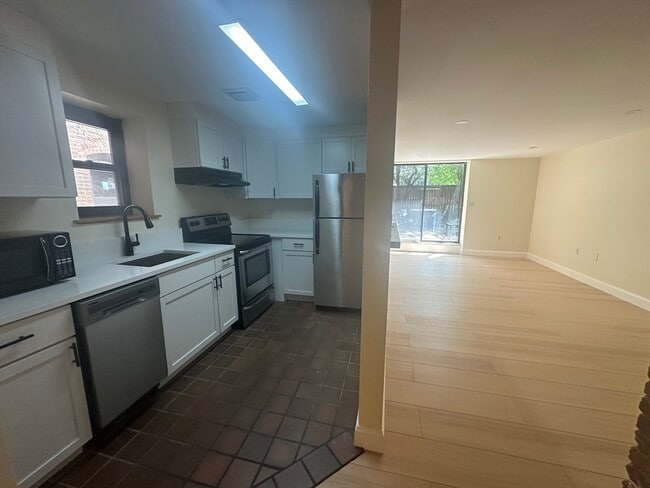 property at 84 Gainsborough St