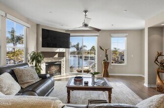 4012 Tradewinds Dr, Unit 4012 in Oxnard, CA - Foto de edificio - Building Photo