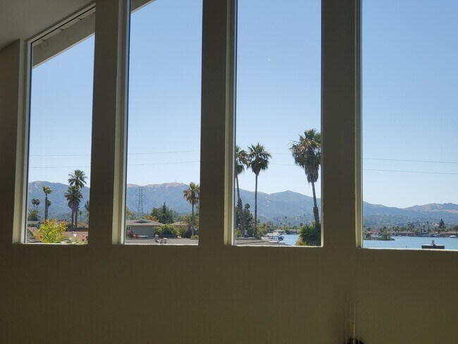 8 Calypso Shores in Novato, CA - Building Photo - Building Photo