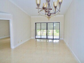 3350 Perimeter Dr in Greenacres, FL - Building Photo - Building Photo
