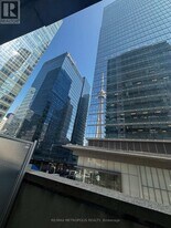 30 Grand Trunk Crescent in Toronto, ON - Building Photo