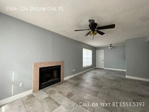 3964 Dream Oak Pl in Tampa, FL - Building Photo - Building Photo