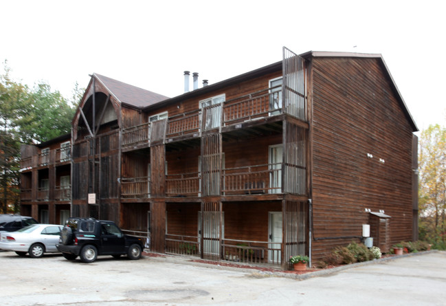 Sanctuary Apartments in Charleston, WV - Building Photo - Building Photo