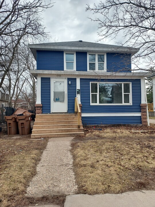 1729 Church St in Stevens Point, WI - Building Photo