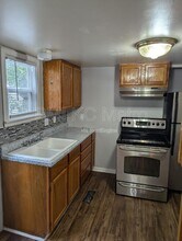 724 S Grand Ave in Independence, MO - Building Photo - Building Photo