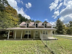 5350 NC-194 in Boone, NC - Building Photo - Building Photo