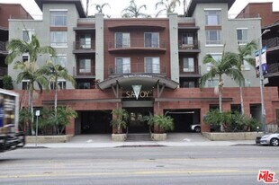 100 S Alameda St in Los Angeles, CA - Building Photo