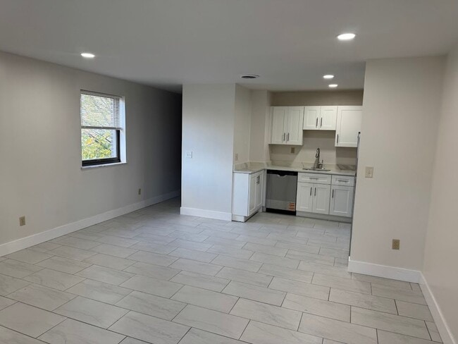 1748 Jancey St in Pittsburgh, PA - Building Photo - Building Photo