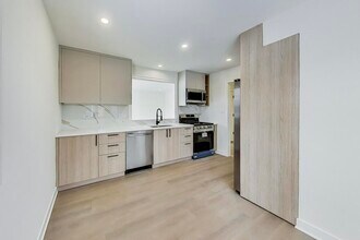 5028 N Oneida Ave in Norridge, IL - Building Photo - Building Photo