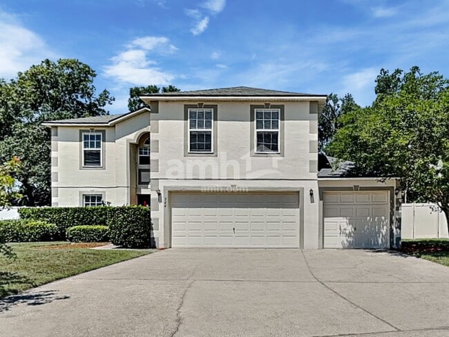 property at 544 Westcliffe Dr